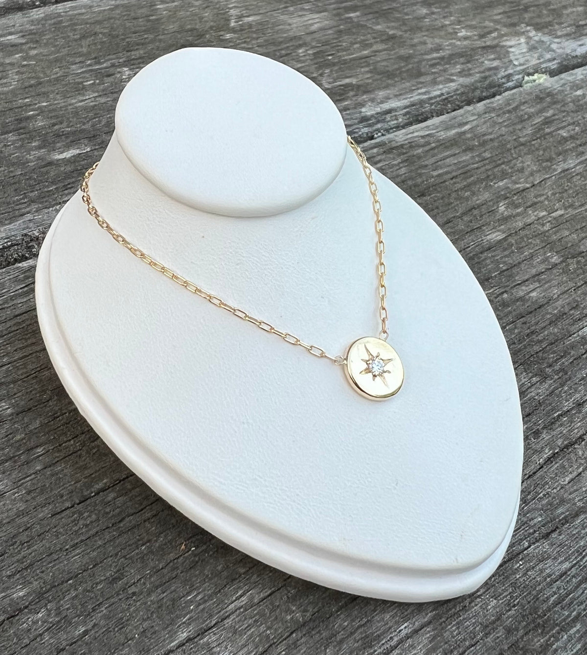 LUCKY STAR DIAMOND NECKLACE