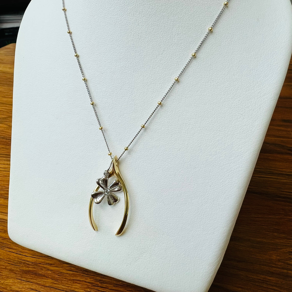 MAKE-A-WISH NECKLACE
