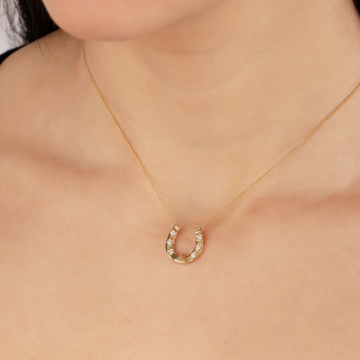LUCKY 7 DIAMOND HORSESHOE NECKLACE