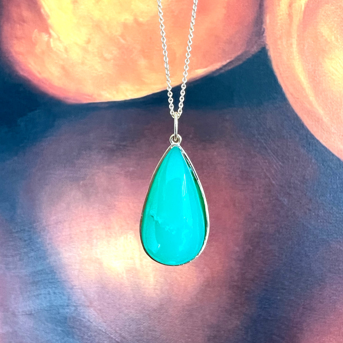 COLORFUL GEMSTONE PENDANTS IN 18K