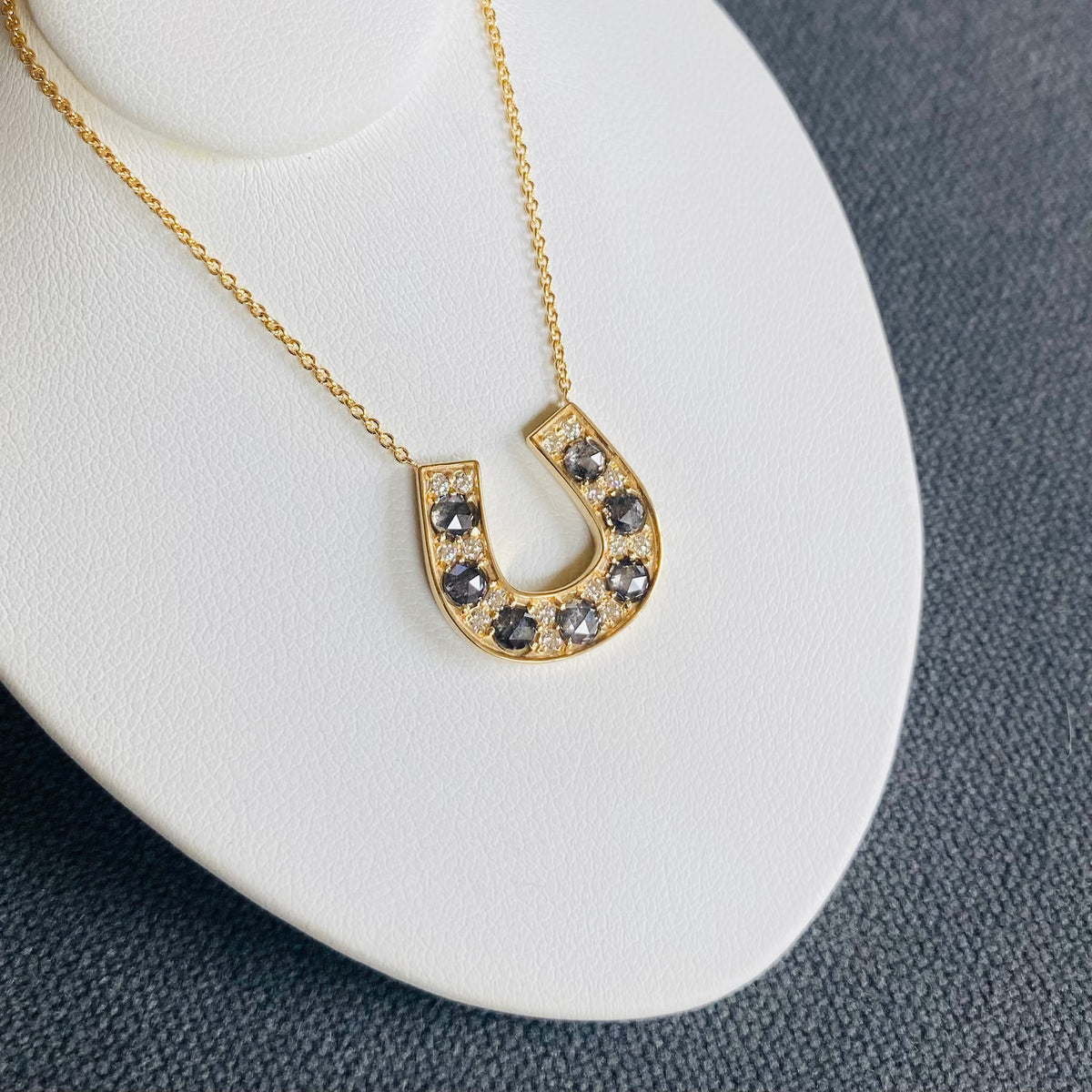 GRAY DIAMOND ROSE-CUT HORSESHOE NECKLACE