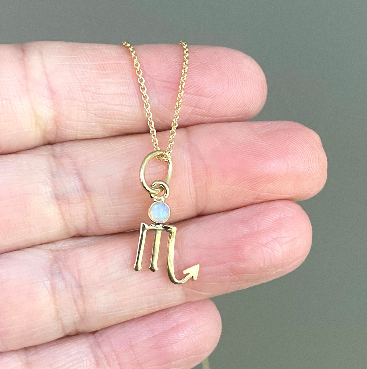 SCORPIO MINI CHARM